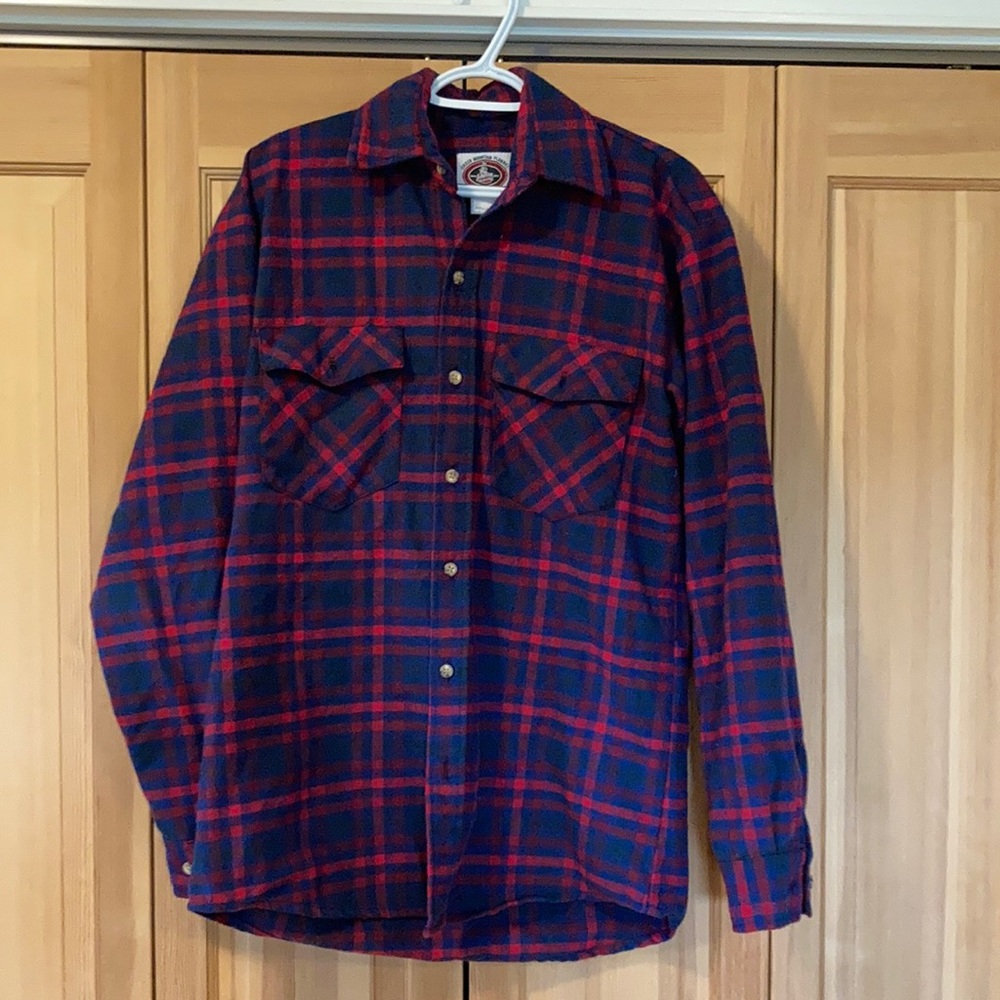 Johnson Woolen Mills Men’s Small Flannel